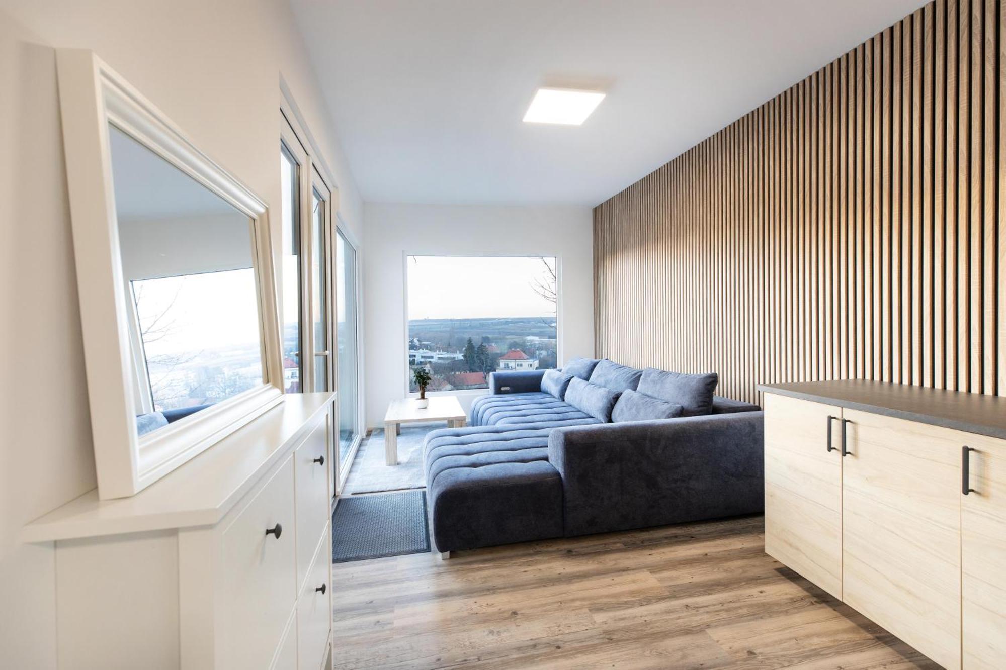 Airport Luxury Apartment & Spa Prag Exterior foto