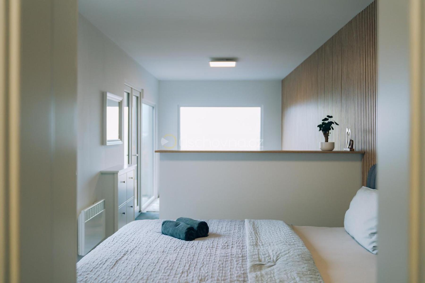 Airport Luxury Apartment & Spa Prag Zimmer foto